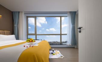 Beijing Qinghuai Homestay (Jianguomen)