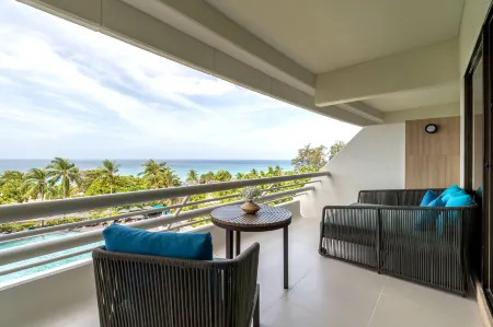 Pullman Phuket Karon Beach Resort Отели рядом с достопримечательностью «Local Dive Thailand»