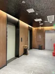 H E-sports Hotel