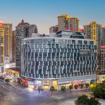 美麗豪飯店（賀州靈峰廣場遠東財富中心店） 賀州博物館附近的飯店