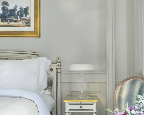 Le Meurice Rooms Photos