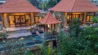 Tirtha Dawa Villa Hotels near Cahayadewata handycraf