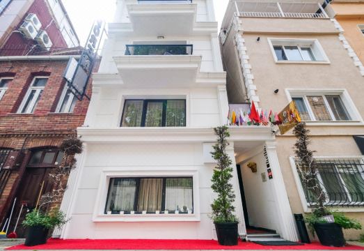 3. 로렌 호텔&스위..