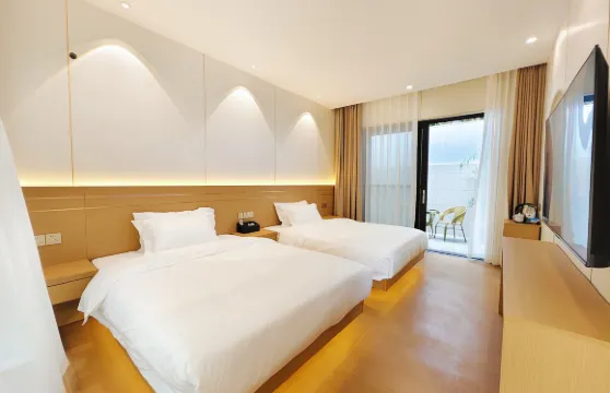 天台山三棵樹客棧