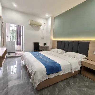 Guangzhou Owl Inn. Hotels near Panyu Square