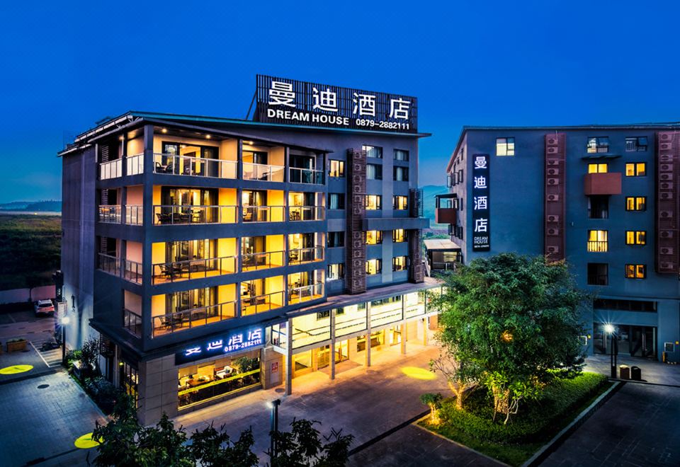 hotel overview picture