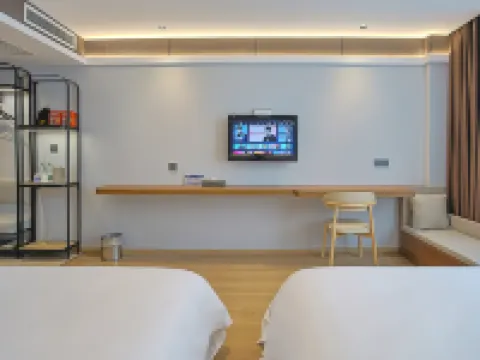 利川鑫之源ホテル 利川のホテル