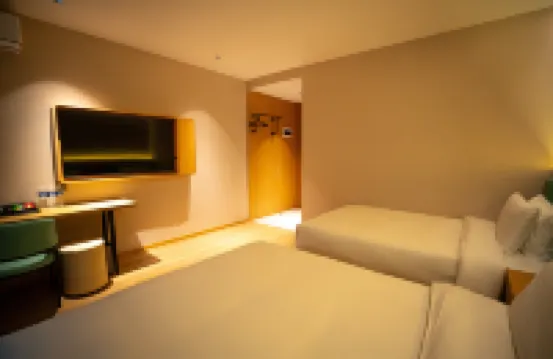 Ru Jia Yi Ju Hotel (Lishu No.1 Middle School)