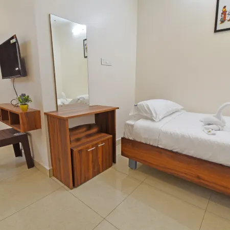 CANNAN RESIDENCY