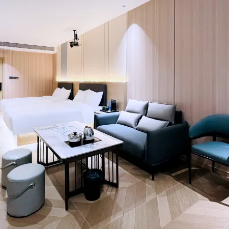 Squirrel Smart Hotel (Foshan Qiandeng Hunan Gui Road Subway Station Branch)