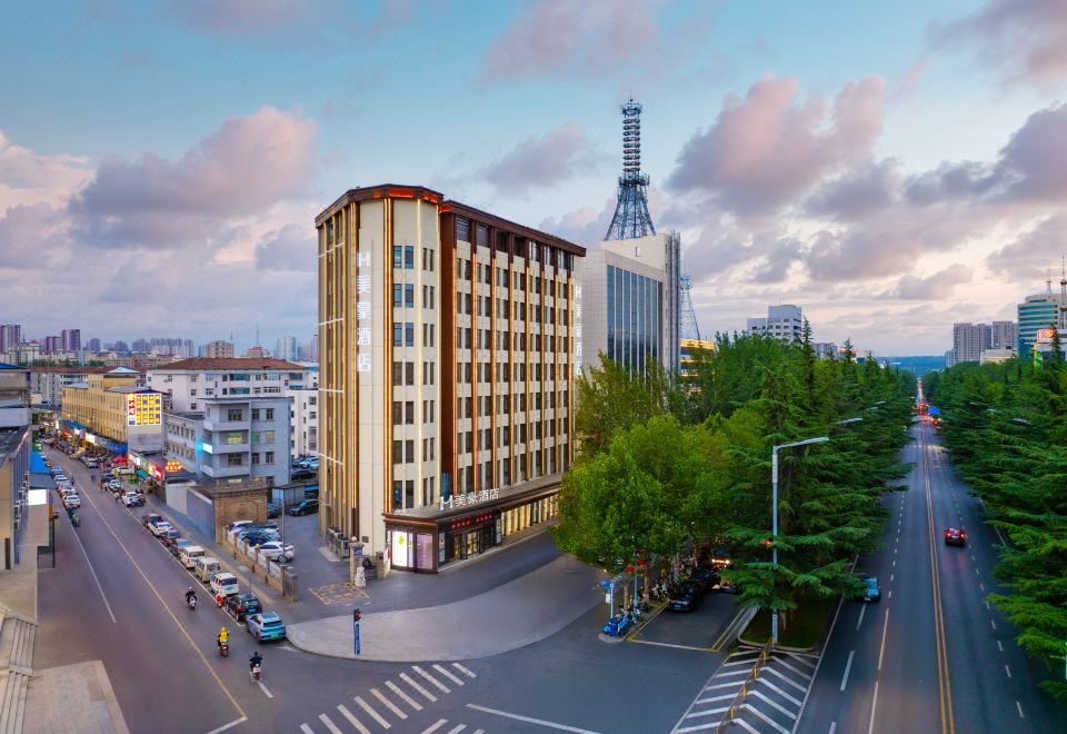 hotel overview picture