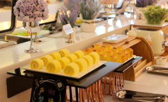 LAVANDE   Hotel (Kunming Vientiane city Tuodong Sports Center Subway Station  Store)