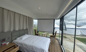 Ruoergai Huanghe Jiuqu Daying Hotel