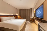 Taiyuan Shengyuan Meihua Hotel (Wangfujing Maoye Tiandi) Hotels near VERO MODA