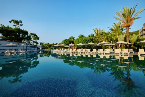 โรงแรมเมอเวนพิค รีสอร์ท อันตัลยา เตกิโรวา