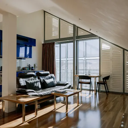 Salamanca Wharf Hotel