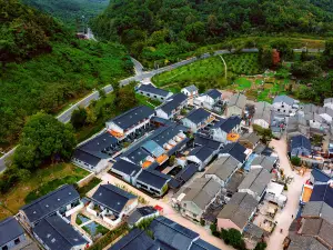 Ningbo Taolu SCHOLARS Hotel (Dongqian Lake)