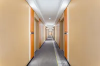 Chengfeng Zhixiang Hotel (Jiangmen Youjia Department Store Wencang Square Branch)