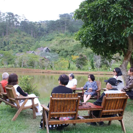 Lat Valley Retreat Village