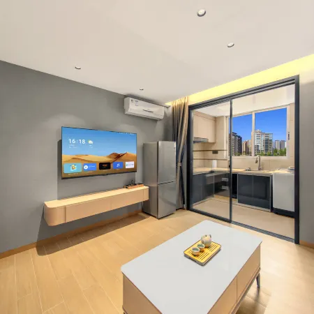 Yijia Holiday Apartment