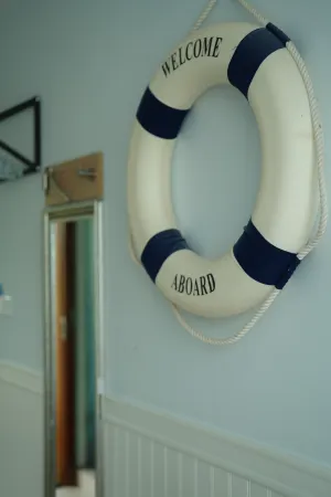 Q+ Kaiyuan Home Boutique Hotel Отели рядом с достопримечательностью «Seven-hole Bridge, Honghe»