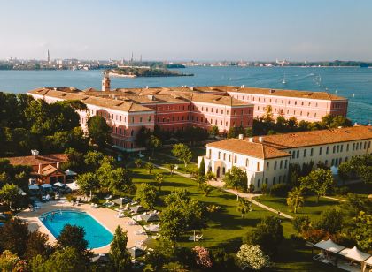 San Clemente Palace, Venice