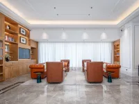 維也納國際旗艦店（西安阿房宮南地鐵站赳赳大秦店） 王寺附近的飯店