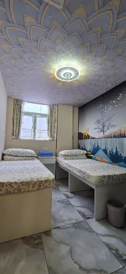 Hong Kong H8 Hostel