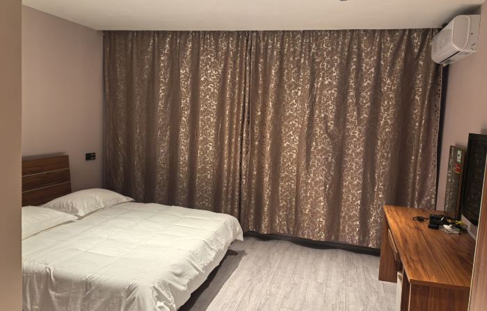 Longcheng Hotel