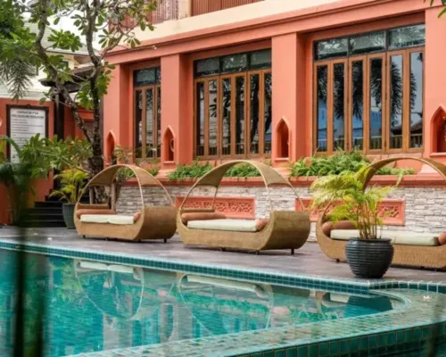 Sunday Chateau En Ville - Pattaya Hotels near Mum Aroi Naklua