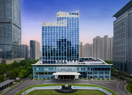 International  Hotel.LuoYang Отели рядом с достопримечательностью «Хэнаньский университет науки и техники (Канъюаньский район)»