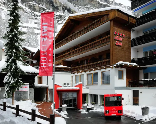 Hotel Simi Hotels near Gorner Ridge