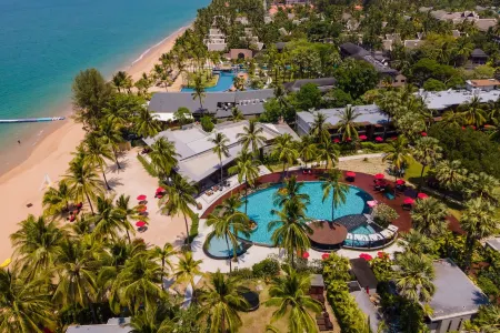 Ramada Resort by Wyndham Khao Lak Отели рядом с достопримечательностью «Као-Лак»