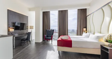 PLAZA Premium Almere