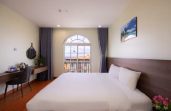 Hong Chuc Hotel Hotels near Hon Thom Departure Terminal - Sun World Hon Thom