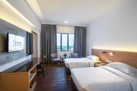 Crystal Crown Hotel Harbour View, Port Klang