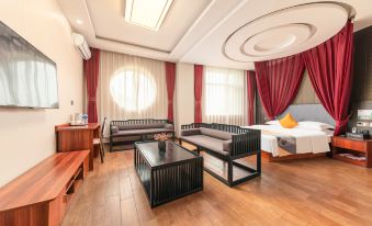 Shell Hotel (Linfen Hongtong Central Plaza)