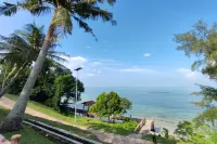 Green Town Hotels and Resorts Hotels in Si Rusa