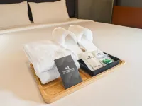 12 The Residence Hotel (Don Mueang Airport) Hotels near Don Muang