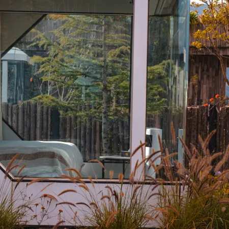 Luxcreek Space Pod | Enjoy Snow Mountain Sunrise View · Private Hot Spring · Vacation Homestay