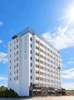 Laizhu Hotel (ChengduTaiKoo Li Chunxi Road) Hotels near Chengdu Polytechnic Jinjiang Campus