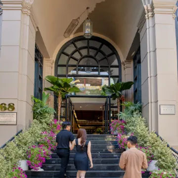 Sanouva Danang Hotel - Daily Afternoon Tea Inclusive Отели рядом с достопримечательностью «Хан- Ривер»