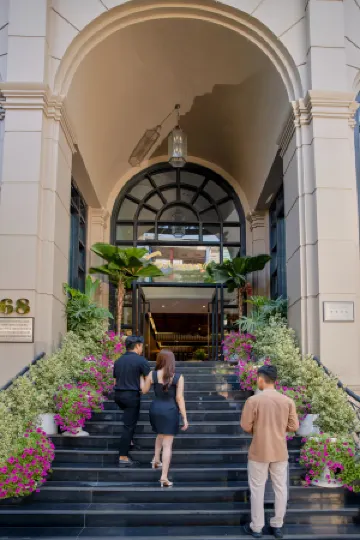 Sanouva Danang Hotel - Daily Afternoon Tea Inclusive Отели рядом с достопримечательностью «Da Nang Museum»