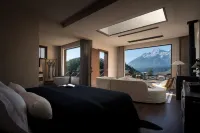 Lijiang Yulong Manshron Snow Highlands Villa - pet friendly