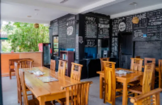 Asanka Surf House & Resturant