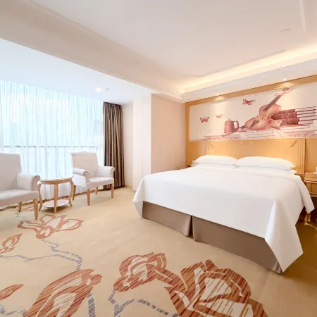 Qingye E-sports Homestay (Xingyi Plaza)
