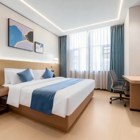 Sunday Hotel (Guilin Railway Station)