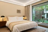 LuxeBay Resort - Mountain view