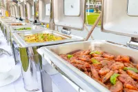 Holiday Inn Resort WANNING SHENZHOU PENINSULA by IHG - 조식 운영