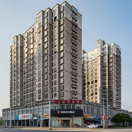JUNHOTEL